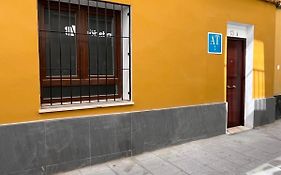 Apartamento Aftasi ,excelente ubicación con parking a 20 m